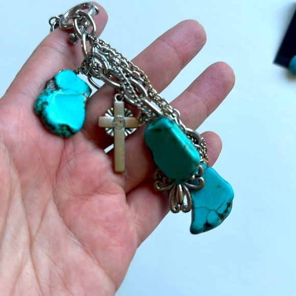 Vintage Y2K Faux Turquoise and Silver Cross Charm Bracelet and Earring Set - Picture 3 of 8